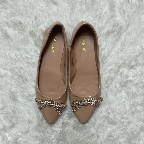 MISS LOLA Alania Bow Embellished Pointed Toe Flats - Picture 2 of 3